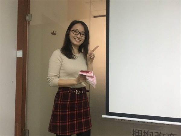 紅瓜子沙龍--- 向周六早9點(diǎn)say嗨！